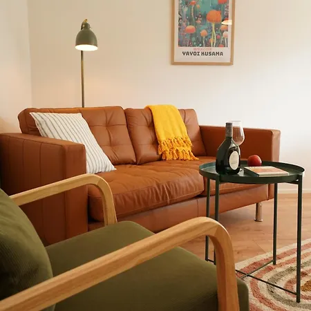 Natuerlich & Gemuetlich - Natural & Cozy * Handthal